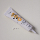 Swatch de Madebybeauties : Contour des yeux et lèvres lissant BIO, Cultiv