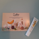 Swatch de miniwinnie : Contour des yeux et lèvres lissant BIO, Cultiv