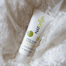 Swatch de Jullnars : Crème Mains et Ongles, Natorigin