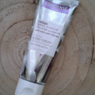 Swatch de Dreamy : Crème Mains Jeunesse Anti Age, Condensé Paris