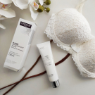 Swatch de Marichka : Soin Raffermissant Buste, Condensé Paris