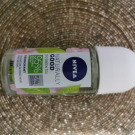 Swatch de Melly97 : Deodorant Nivea naturally good, Nivea