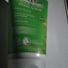 Swatch de Freynette : Gommage Douche au Bouleau, Weleda