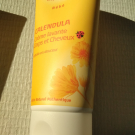 Swatch de Freynette : Crème Lavante Corps et Cheveux, Weleda