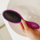 Swatch de Homesweetambre : Wet Brush Detangling Hairbrush, The Wet Brush