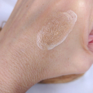 Swatch de skin_carebeaute : Milky Boost, Clarins