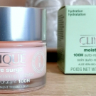 Swatch de sanyuss : Moisture Surge Extended Thirst Relief - Gel Crème Désaltérant Intense Peaux Déshydratées, Clinique