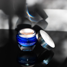 Swatch de Mathilda nisyawa : Crème de nuit confort aux probiotiques Régénérant et Detoxifiante, Dr Pierre Ricaud