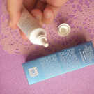 Swatch de JustAlysann : Crème Anti Poches Contour des Yeux, Eye Care