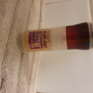 Swatch de Many31 : Instant Anti Age l'Effaceur Yeux, Maybelline New York