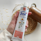 Swatch de Marichka : Crème pour les mains, Just en France