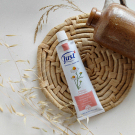 Swatch de Marichka : Crème pour les mains, Just en France