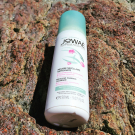 Swatch de musicorum_naturae : Mousse micellaire nettoyante aux lumiphenols et à la pivoine apaisante., Jowae