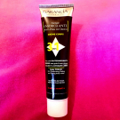 Swatch de sanaaka : Formule Ensorcelante Anti-Peau de Croco® - 3 en 1, Garancia