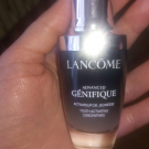 Swatch de florecnd : Advanced Genifique, Lancôme