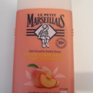 Swatch de Valbry : Gel douche extra doux, pêche blanche & nectarine, Le Petit Marseillais