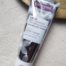 Swatch de Pinezoe : Crème Mains Jeunesse Anti Age, Condensé Paris