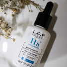 Swatch de NesliArs : SÉRUM BOOSTER À L'ACIDE HYALURONIQUE, Perron rigot