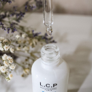 Swatch de NesliArs : SÉRUM BOOSTER À L'ACIDE HYALURONIQUE, Perron rigot