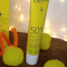 Swatch de skin_carebeaute : Vinosun 50  SPF Fluide très haute protection, Caudalie
