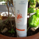 Swatch de yvyv : 50   crème solaire, Sarmance