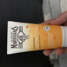 Swatch de iPinkv9 : Crème Mains Nourrissante Peaux Très Sèches, Le Petit Marseillais