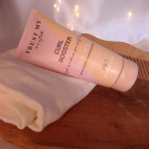 Swatch de skin_carebeaute : Curl booster, Trust Fund Beauty