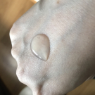 Swatch de Kitsu21 : Fluide Natif Démaquillant, Laboratoires Lilas Blanc