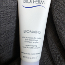 Swatch de VAL34 : Biomains Soin Jeunesse des Mains, Biotherm