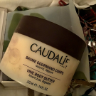 Swatch de hannita : Baume Gourmand Corps, Caudalie