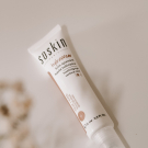 Swatch de NesliArs : Soin apaisant yeux haute tolérance de Laboratoire SOSkin., Soskin