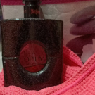 Swatch de Duchesse@ : Black Opium Eau de parfum, Yves Saint Laurent