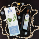 Swatch de Papillon882 : Soin de bouche aux herbes, Just