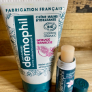 Swatch de lauradel : Stick lèvres fleur de tiaré, Dermophil