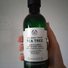 Swatch de Clémentine Lctr : Tonique Purifiant Visage Arbre à Thé, The Body Shop
