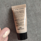 Swatch de zaz19 : Teint Idole Ultra Wear, Lancôme
