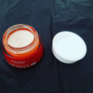 Swatch de laurence luyckx : Liftactiv Collagen Specialist - Crème jour, Vichy