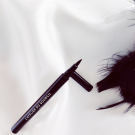 Swatch de Angeliquetesteuse : EYELINER FEUTRE SUBLIMLINER, L'Atelier du Sourcil