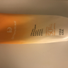 Swatch de Mélina7 : Creme solaire protectrice fondante SPF50, Dr Pierre Ricaud