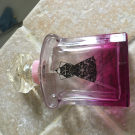Swatch de Soda26 : La Petite Robe Noire - Eau de Parfum, Guerlain