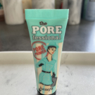 Swatch de Glycine : The POREfessional - Base de Teint, Benefit Cosmetics