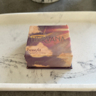 Swatch de Glycine : Hervana, Benefit Cosmetics