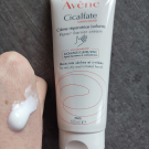 Swatch de zaz19 : Cicalfate Crème mains réparatrice, Avène