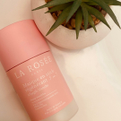 Swatch de kellymchlsk : Masque En Stick Régénérant 3 En 1, La Rosée