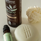 Swatch de NesliArs : 50 Routines anti-imperfections Pur'tea tree, ladrôme laboratoire