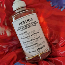Swatch de JustTalkingAbout_Us : Replica Beach Walk Eau de Toilette, Maison Margiela