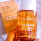 Swatch de Leeloo104 : Superfood fruit vinegar liquid glow 145ml, Elemis