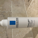 Swatch de Marine31 : Crème lavante dermo-apaisante EFFACLAR H (peaux fragilisées par les traitements désséchants), La Roche-Posay