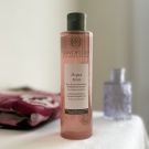 Swatch de Sowz60 : Aqua Rosa - Essence botanique de beauté fraîche Bio, Sanoflore