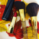 Swatch de Genevievebillet : ROUGE ALLURE Velvet - Le Rouge Velours Lumineux, Chanel